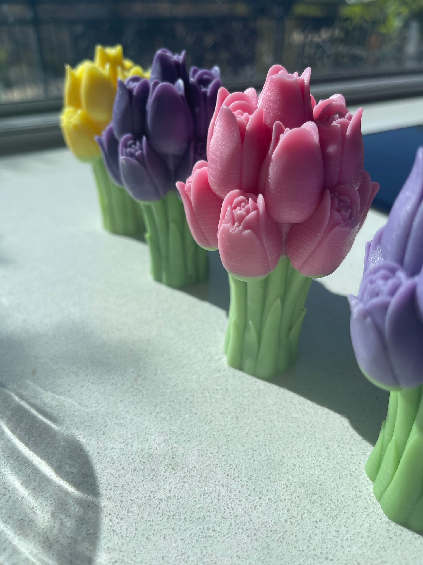 Floral Candle - Tulip Bouquet candle